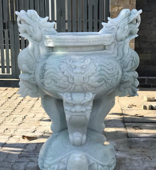 mẫu lư hương đá đẹp, phổ biến hiện nay